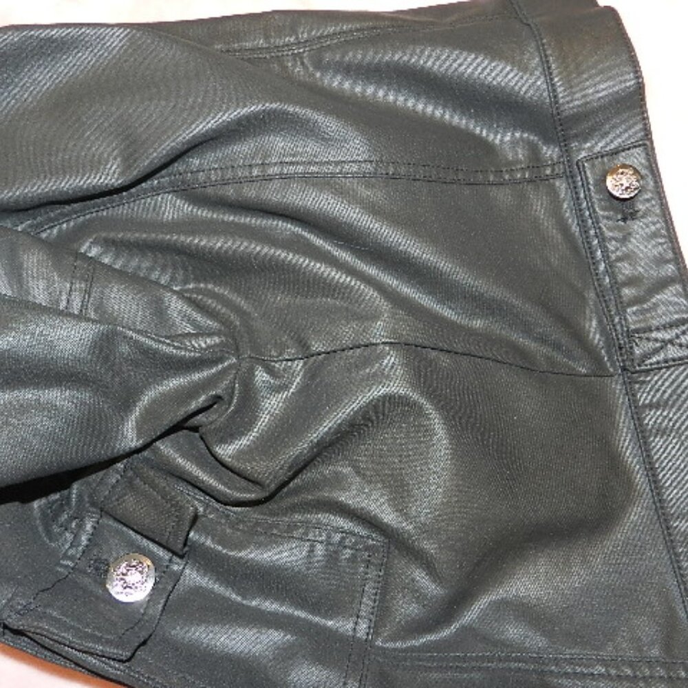 White House Black Market Black Coated Denim Cropped Pocket Jacket Size 4P - Picture 12 of 16
